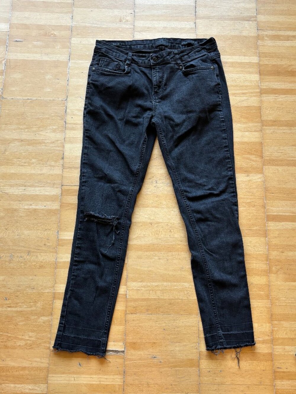 TAILOR MADE- Tokyo black denim slim straight leg jeans 28 (27?)
